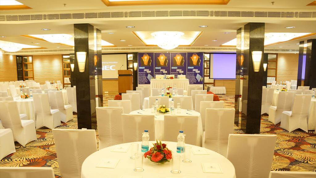 Dolphin Hotel Visakhapatnam Eksteriør bilde